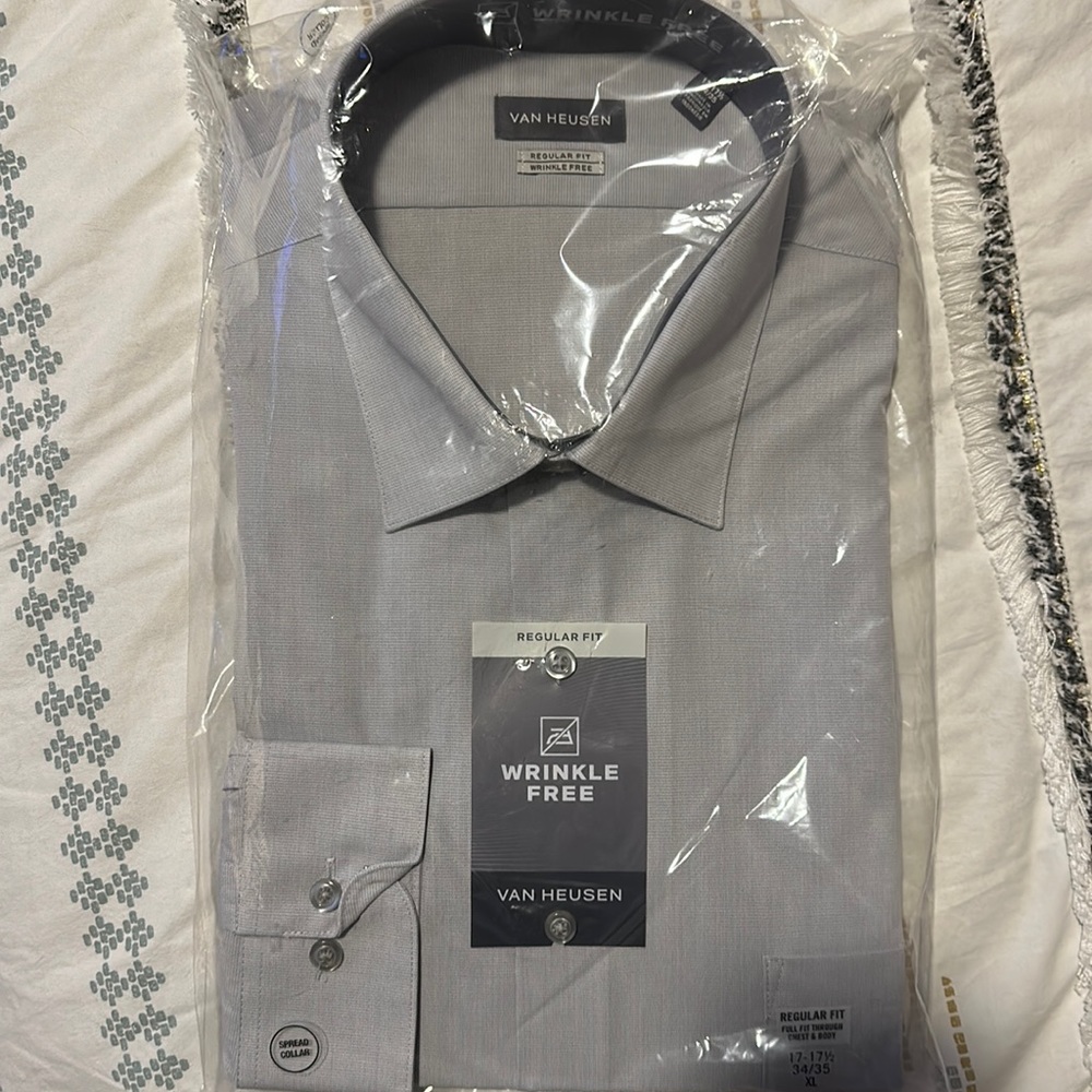NWT Van Heusen Grey Collared Shirt
